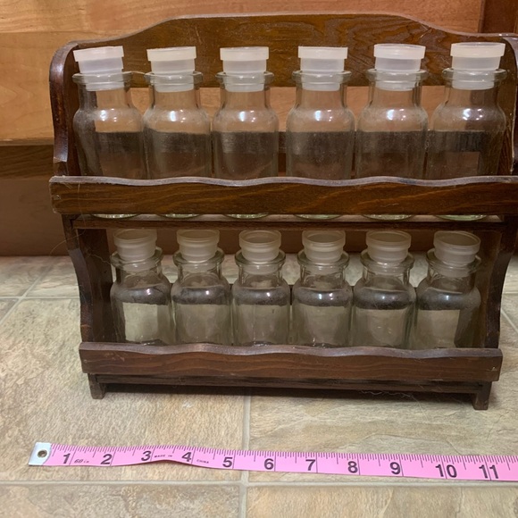 Vintage Wooden Spice rack - Picture 3 of 8